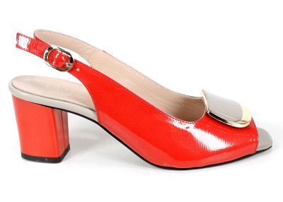 Дамски официални сандали, чехли и летни обувки – промоции