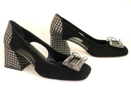 Pantofi formali dama din nubuc natural in negru - Model Dani.