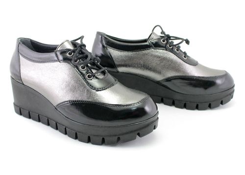 Pantofi de damă, casual, în negru și argintiu - Model Barbara.