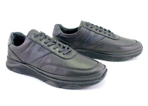 Мъжки спортни обувки в черно и тъмно синьо - Модел Ендо.
