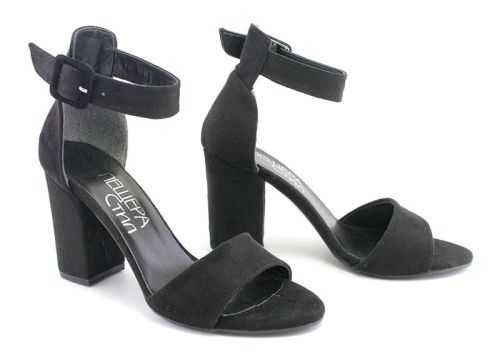 Дамски сандали от еко велур в черно - Модел Веда.
