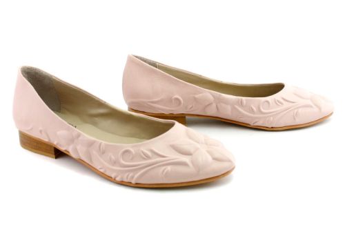 Pantofi joasa dama din piele naturala de culoare roz - Model Tsvetelina.