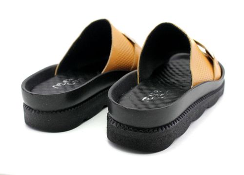Papuci de dama in culoarea "mustar" - model Rufina