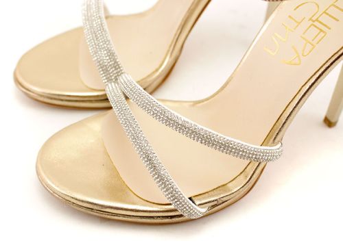 Sandale de dama cu toc inalt in aur - Model Fidelia.
