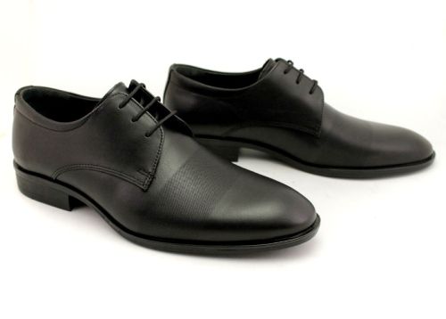 Pantofi formali pentru bărbați în negru, model McLaren.