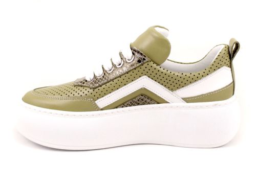 Дамски спортни обувки от естествена кожа в зелено - Модел Делия