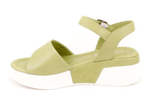 Дамски сандали в зелено - модел Дъга