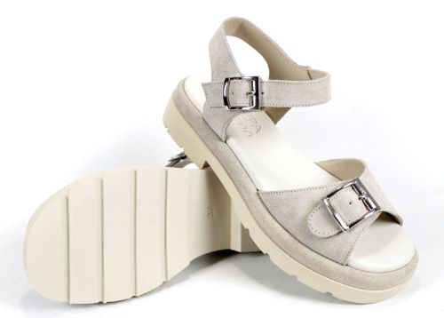 Дамски сандали Terra Vibe от естествен велур в бежово с катарами и платформа-4