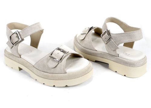 Дамски сандали Terra Vibe от естествен велур в бежово с катарами и платформа-8