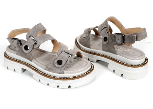 Дамски сандали Terra Rise от естествен велур в цвят визон с бяла платформа