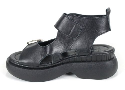 Дамски сандали Luna Forte от естествена кожа с черна платформа и катарама