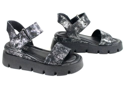 дамски сандали Каролина естествена кожа сребристо с платформа