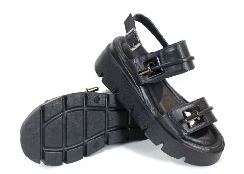 дамски сандали от черна естествена кожа с платформа Bella Notte