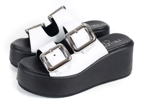 дамски чехли Caffè Leggero от естествена кожа в бяло с платформа