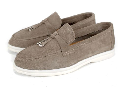 Mystica – дамски мокасини от естествен велур в пясъчен кафяв цвят