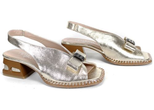 дамски златисти сандали от естествена кожа с отворена пета модел Lucia Forte