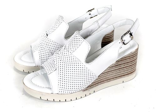 Дамски сандали Sole Luminosa от естествена кожа – бели с перфорирана панделка, на платформа