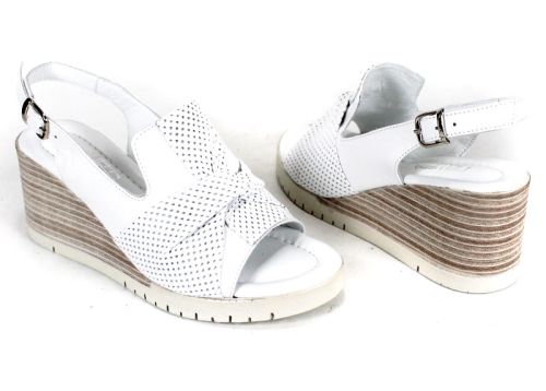 Дамски сандали Sole Luminosa от естествена кожа – бели с перфорирана панделка, на платформа