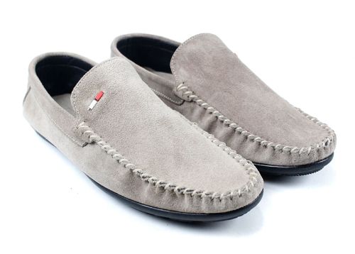 Преоценени мъжки, велурени мокасини във визонен цвят - Модел Алберто.