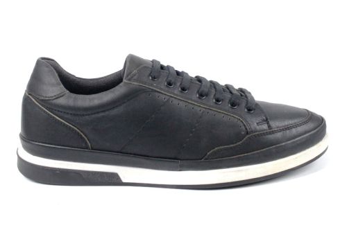 Мъжки спортни обувки с връзки в черно - Модел Франц - преоценени