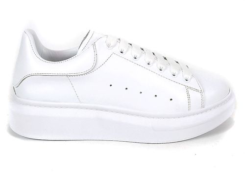 Мъжки спортни обувки Nero Dentro от бяла естествена кожа с шито ходило