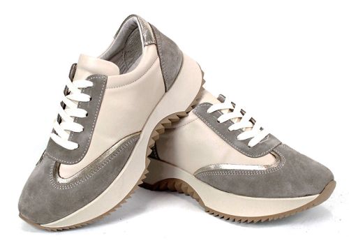 Дамски сникърси Eleganza Viso – естествена кожа бежова и визон велур със златист акцент