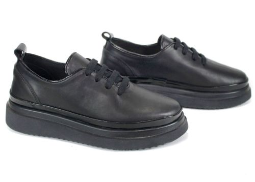 Дамски ежедневни обувки Nero Lucente от естествена кожа с черен лак