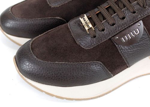 Дамски сникърси Bruna Forte от кафява флотер кожа и велур – модерни за сезона