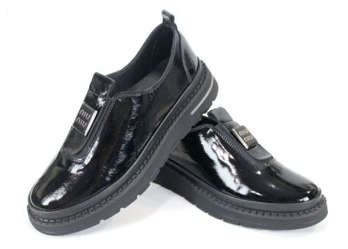 дамски ежедневни обувки от естествен лак в черно с ластик – Eleganza Notte