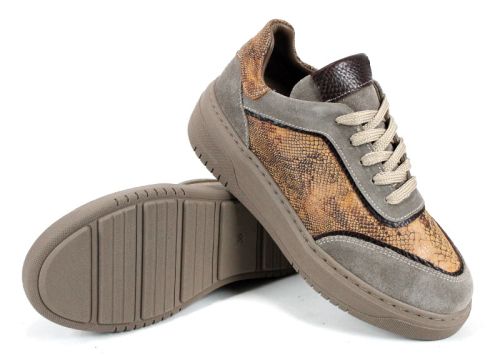 Премиум дамски сникърси Serpente Visone от естествен велур визон и змийски принт, с каучуково шито ходило.