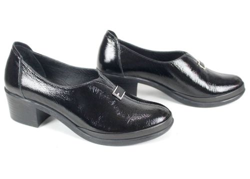 Дамски ежедневни обувки Lusso Forte от естествен лак в черно със средно висок ток