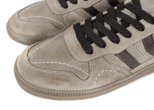 дамски ретро сникърси Auria Tempo от естествен велур визон с кафяви елементи