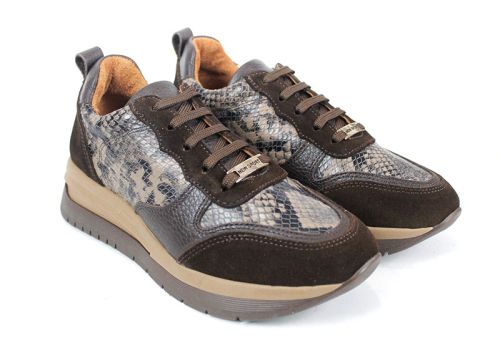 Дамски сникърси Елеа от кафяв велур, кожа флотер и змийски принт