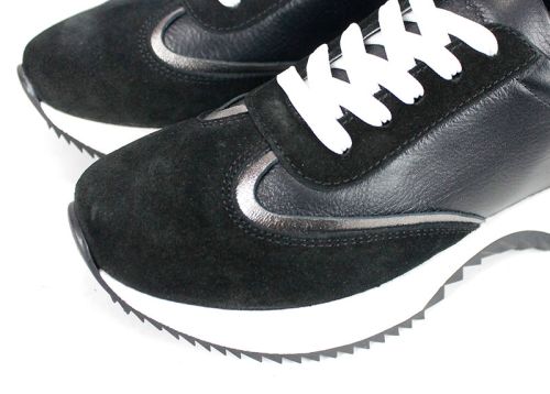 Дамски сникърси  Eleganza Viso от черна кожа и велур с бяла подметка