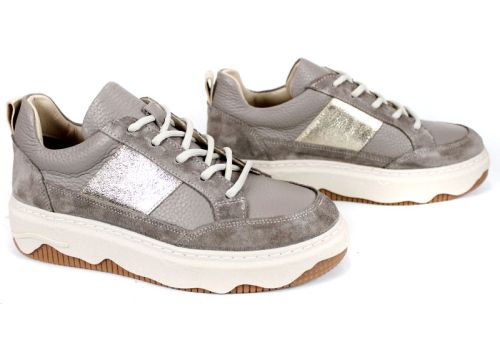 Дамски сникърси Авилета от визон кожа и велур със златен акцент и бяла подметка