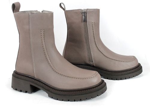 Дамски боти от естествена кожа в цвят визон Luce Velluto с плюшен хастар, стабилно ходило с грайфер и модерен дизайн тип мокасин