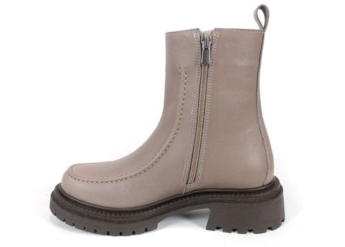 Дамски боти от естествена кожа в цвят визон Luce Velluto с плюшен хастар, стабилно ходило с грайфер и модерен дизайн тип мокасин