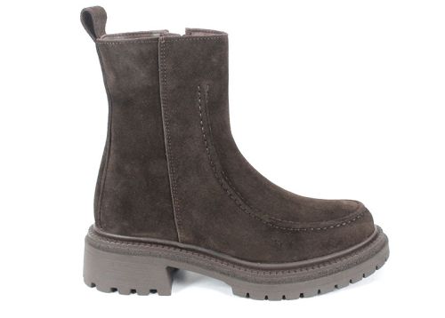 Дамски боти Luce Velluto от естествен велур в тъмнокафяв цвят с плюшен хастар и стабилно ходило с грайфер – стил и комфорт за зимата.