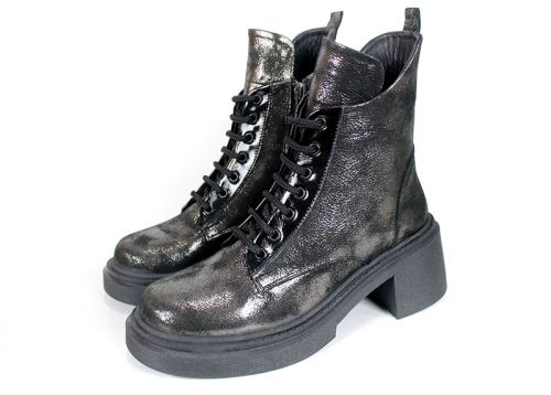 дамски боти Argenta Luna от естествена кожа с черно-сребрист металически ефект, с връзки и цип, ток и зимно ходило