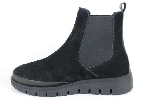 дамски челси боти Lumea от естествен велур, черен цвят, с еластични ленти и ниско ходило