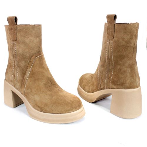 дамски боти Tierra Viva от естествен велур в цвят тютюн с висок ток, платформа и топъл плюшен хастар