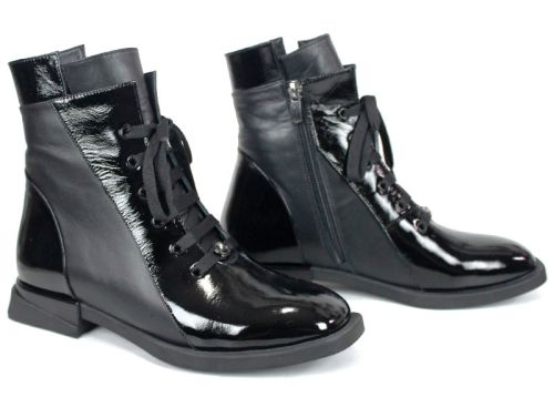 Дамски елегантни боти Luna Elegante от естествен лак – черни