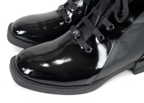 Дамски елегантни боти Luna Elegante от естествен лак – черни