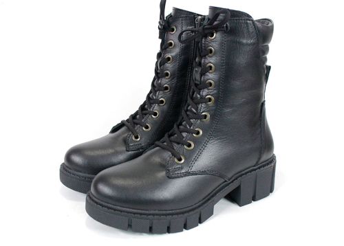 Дамски кубинки от естествена кожа – черни, с ток