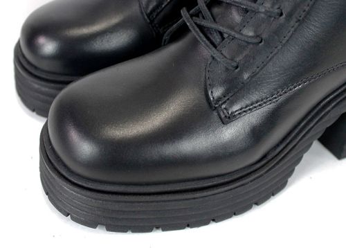 дамски боти Bruna Forte естествена черна кожа с ток и дебело зимно ходило