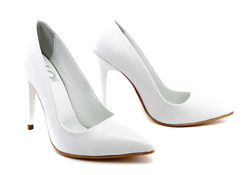 Pantofi formali cu toc înalt din piele naturală albă, model Jessica.
