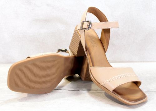 Дамски сандали на ток от естествена кожа в бежово - модел Джамила