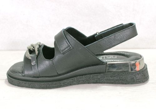 Дамски сандали от естествена кожа в черно - модел Сеньорита
