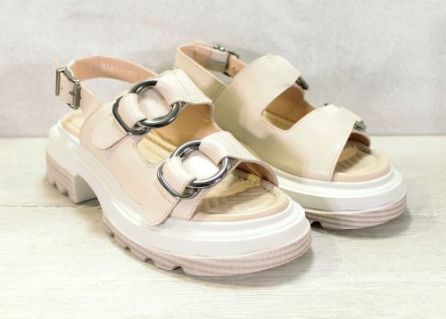 Дамски сандали от естествена кожа в бежово - модел Сидни
