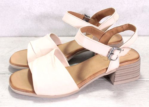 Дамски сандали от естествена кожа в бежово - Модел Алекса.